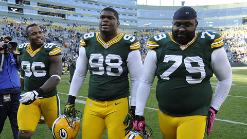 Packers defensive linemen Neal, Wilson, and Pickett are all set to become free agents in 2014.