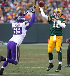 Former Packers backup quarterback Matt Flynn came in to relieve the struggling Scott Tolzien.