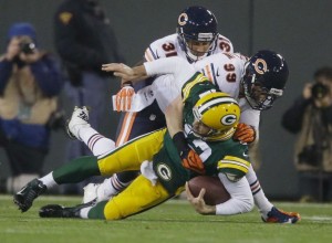 Aaron Rodgers injured on this play